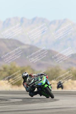 media/Nov-30-2025-TrackXperience (Sun) [[c0061d280f]]/3-Level 1/Session 2 (Turn 14)/